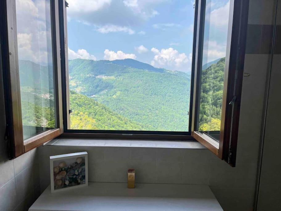 Casa Con Vista Apartment Costa di Serina Екстериор снимка