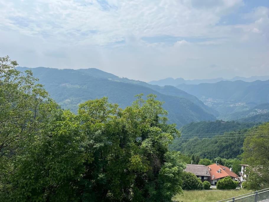 Casa Con Vista Apartment Costa di Serina Екстериор снимка